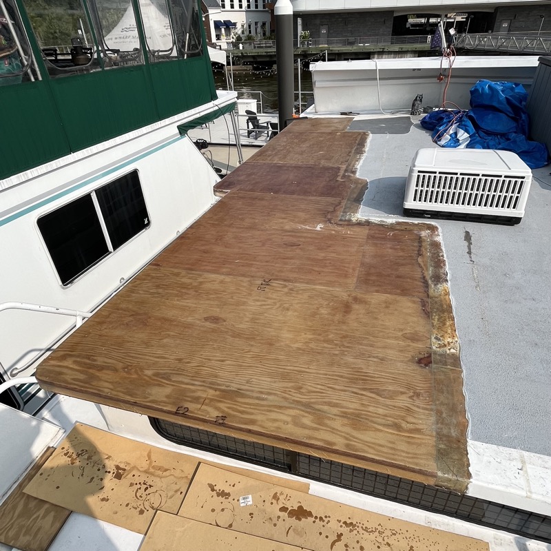 Deck with fiberglass